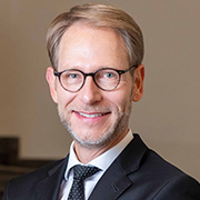 Dr. Florian Stegmann